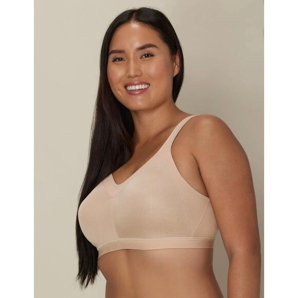 Playtex 18 Hour Active Lifestyle Low Impact Wireless Bra - Nude 44DD - Picture 2 of 10